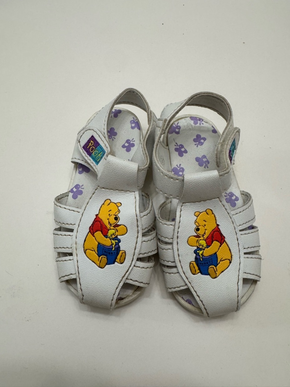 Disney White Kids Sandals with Winnie the Pooh Graphic and Purple Flower Insole